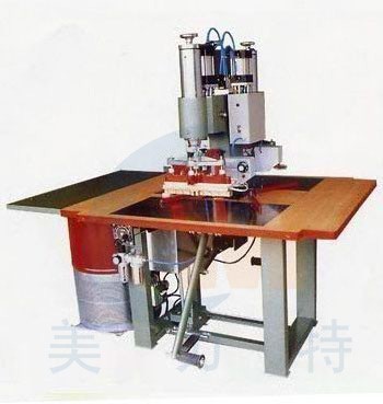 供应做电影银幕热合焊接的机器——电影银幕热合焊接机